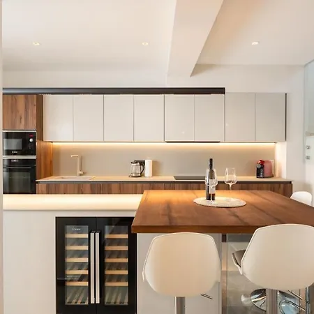 Lucilla By Guide Willa Dajla