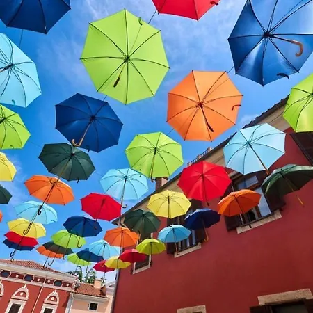 Villa Lucilla By Guide *