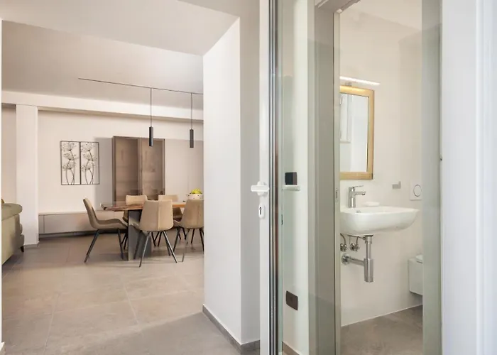 Villa Lucilla By Guide *